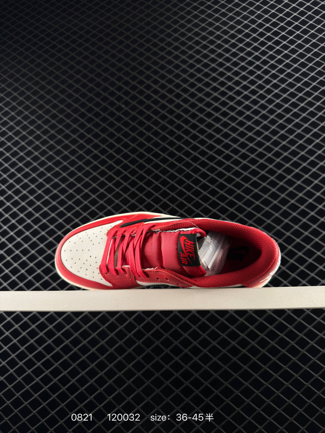 Travis Scott x Air Jordan 1 Low 